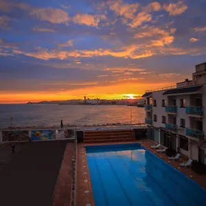 Port Hotell